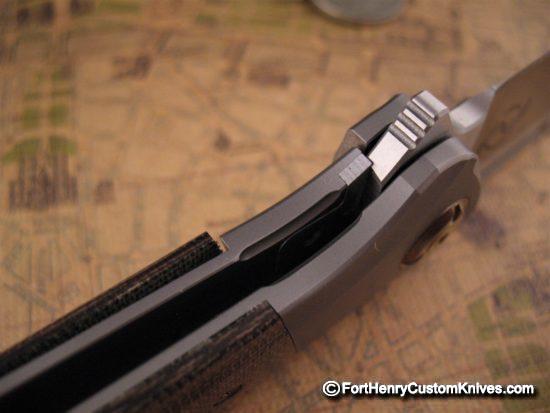 Liong Mah ~ Lanny Bolster Lock Flipper - Image 5