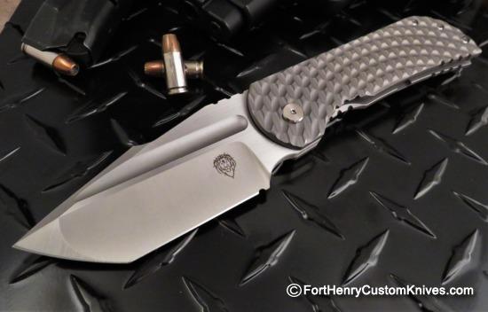 Alpha Hunter - Custom Limited Edition - Blasted Gladiator Apocalypse