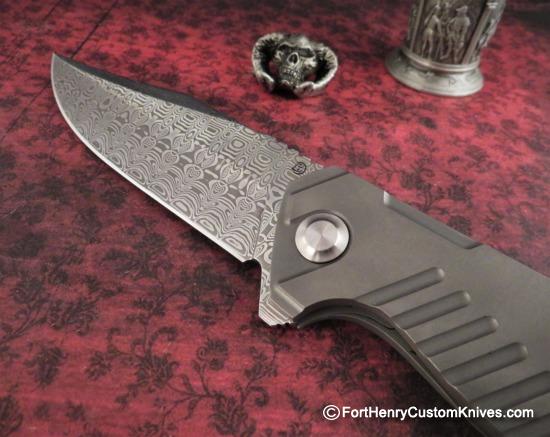 Cheburkov bear blade