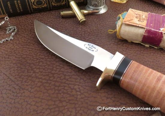 https://forthenrycustomknives.com/wp-content/uploads/2022/03/IMG_431711.jpg