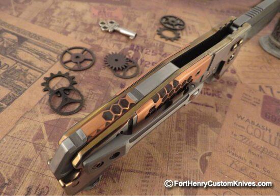 Andre de Villiers - Custom G2 Tanto Flipper - Copper Honeycomb - Image 5