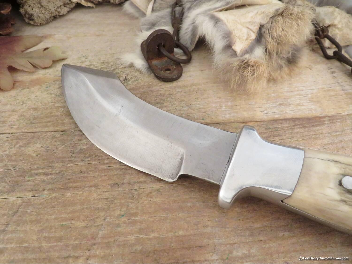 Ruana Knives